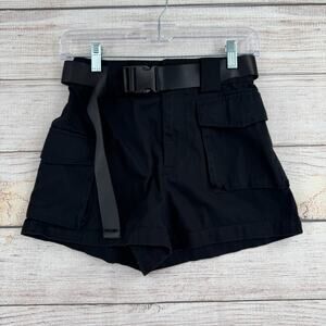 TNA Aritzia Cargo Pocket Belted Shorts Womens XS Black Canvas Seat Belt Style